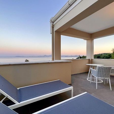 Luxury Villa Barbati Sun With Private Pool By Dadovillas Exterior photo
